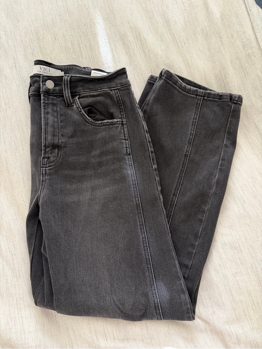 VICI High-Rise Barrel Jeans